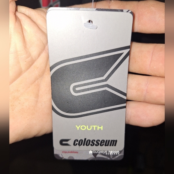 A Colosseum Ohio State Buckeyes black and red hoodie in a youth size medium. - Picture 4 of 11